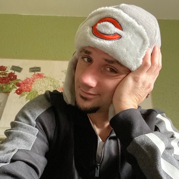 Meet your Posher, Steven - Picture 2 of 2